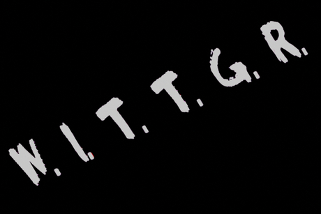 460>_1951229
